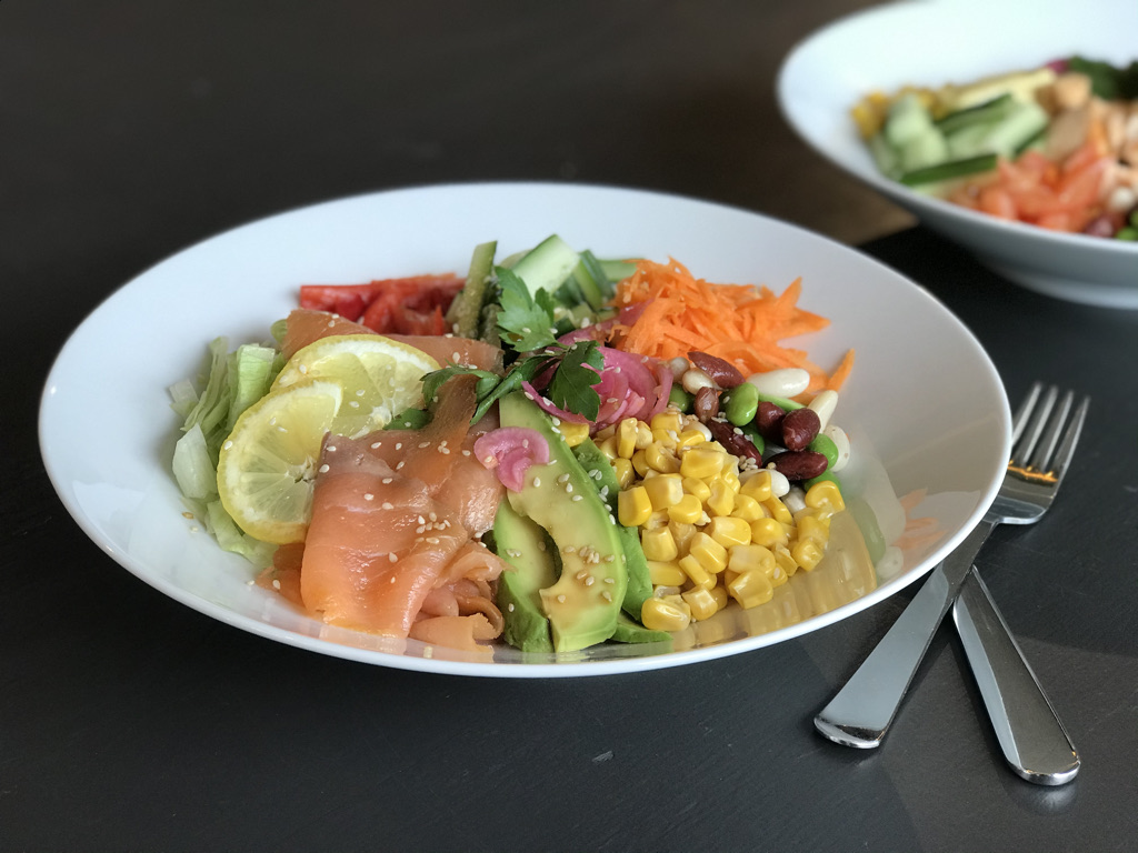 Salatbowls på PS Bryggekafé Salatbowls på PS Bryggekafé